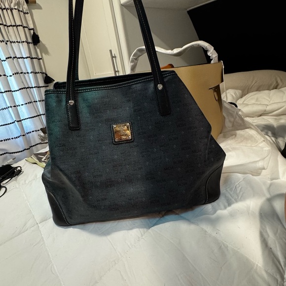 MCM Black Shopper Bag with Sturdy Leather Handles - Picture 8 of 14